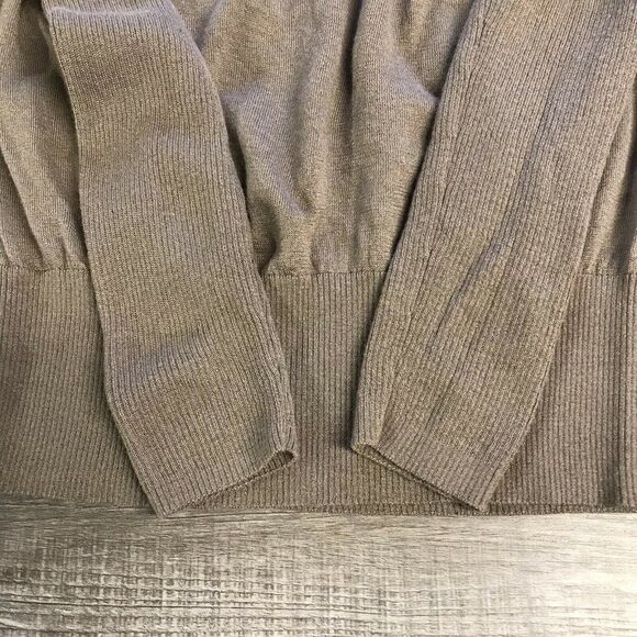 Banana Republic Womens Long Sleeve Taupe Light Weight Wool Blend Sweater Small - Picture 11 of 12